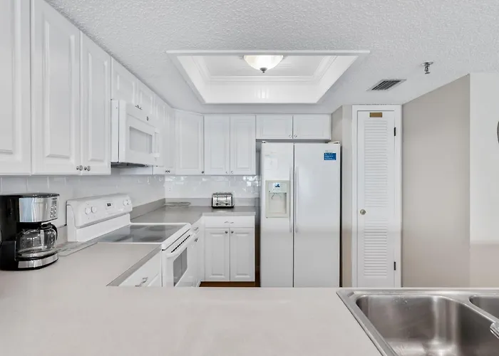 Dollar 104 * Clearwater Beach