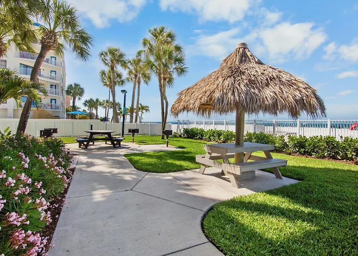 Dollar 104 Clearwater Beach
